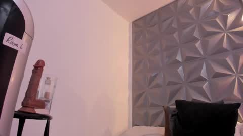 Sophia online show from April 30, 5:40 pm