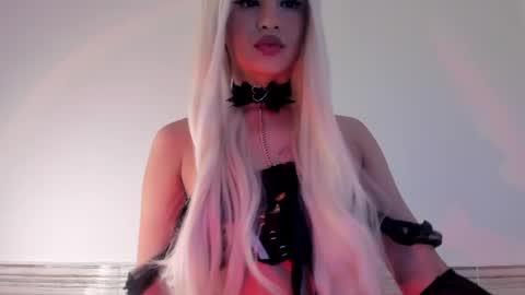 Sophia online show from April 5, 10:51 pm