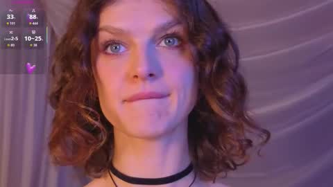 Sophia online show from November 28, 1:46 am