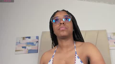 sophia_ebony___ online show from June 13, 2:27 pm