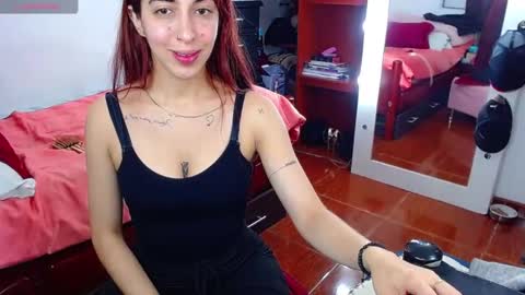 sophia_greey online show from May 2, 5:02 am