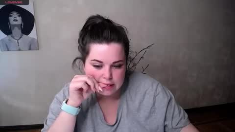 sophia_olsen_ online show from September 22, 12:20 pm