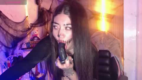 Sophia online show from October 25, 4:18 pm