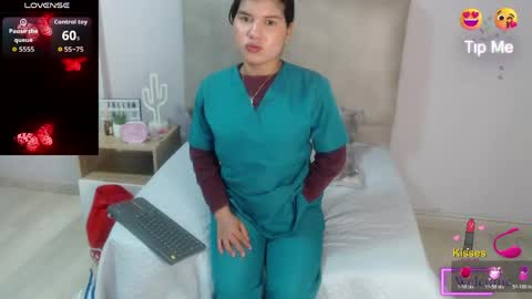 Sophia Bedford online show from April 30, 6:24 pm