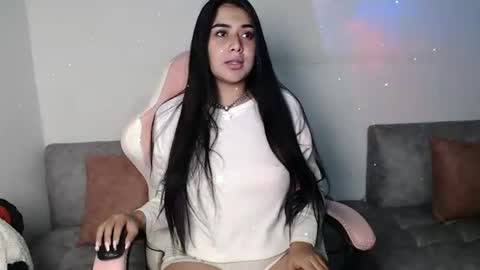 sophia online show from June 16, 4:11 pm