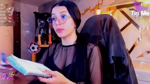 sophiadoll_tf online show from June 16, 1:04 pm