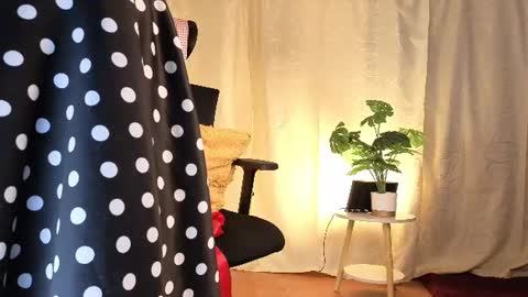 Sophia online show from June 18, 10:31 am
