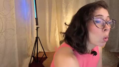 Sophia online show from June 21, 11:38 am