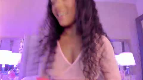SophiaSmiths online show from July 25, 2:20 am