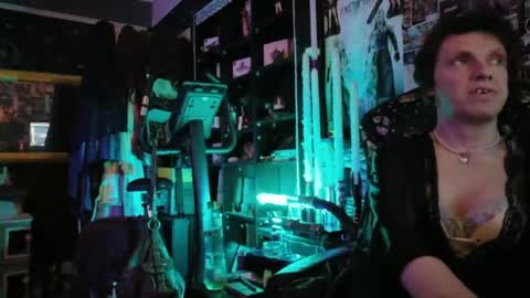 Sophie Satin1980 online show from June 16, 10:58 pm