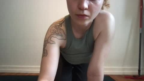 sophie21xoxo online show from June 22, 8:38 pm
