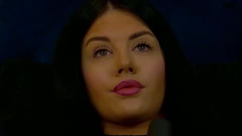 sophie__hill online show from March 5, 6:00 am