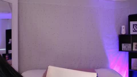 Sophie  next broadcast december 3 online show from December 9, 2:39 pm