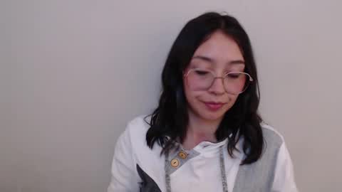 Sophie  next broadcast december 3 online show from March 5, 7:49 pm