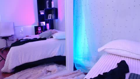 Sophie  next broadcast december 3 online show from December 13, 2:38 pm