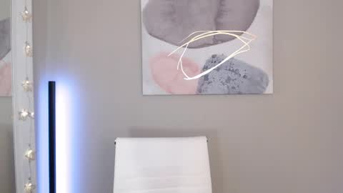 Sophie  next broadcast december 3 online show from March 1, 1:51 pm