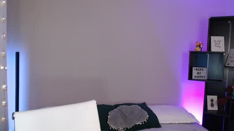 Sophie  next broadcast december 3 online show from February 5, 2:37 pm