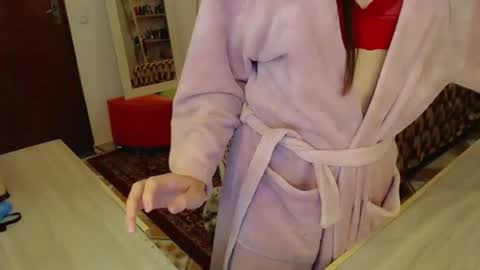 Sophie Fantasys online show from June 14, 2:24 am