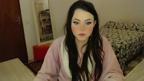 Sophie Fantasys online show from June 15, 3:26 pm