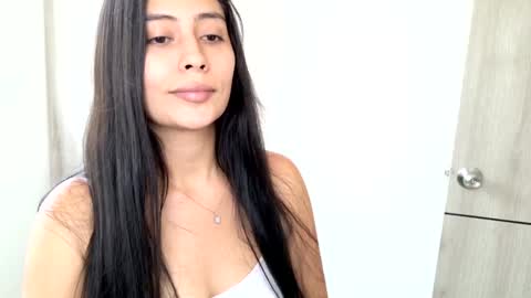 Sophie online show from February 4, 5:12 pm