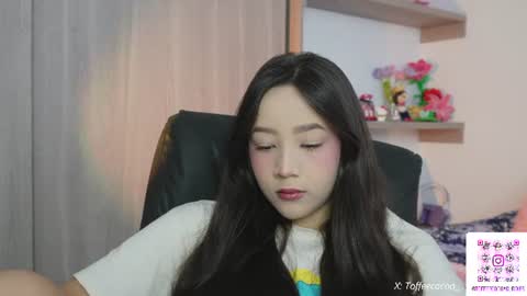 Sophie or Sof online show from June 13, 9:25 pm