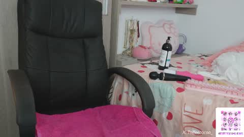 Sophie or Sof online show from July 12, 10:35 pm