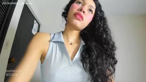 Sophie online show from March 9, 12:10 pm