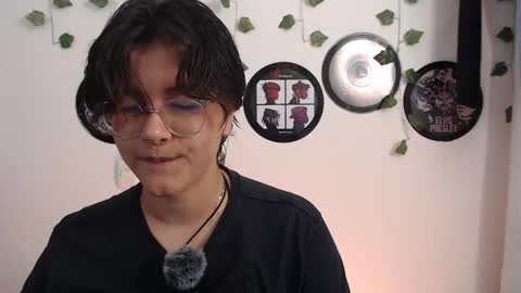 sophie_ross1 online show from October 9, 1:22 am