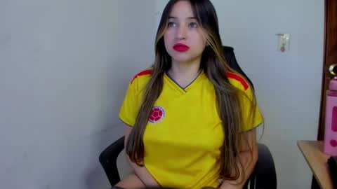 sophie_spencer1 online show from June 24, 5:03 am