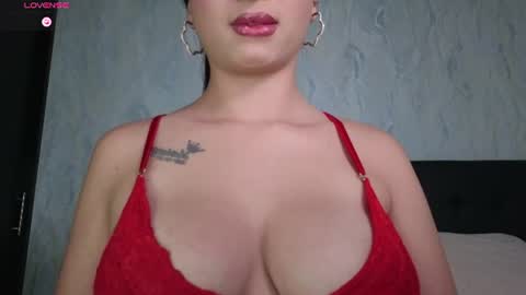  Sophie  online show from June 11, 1:38 am