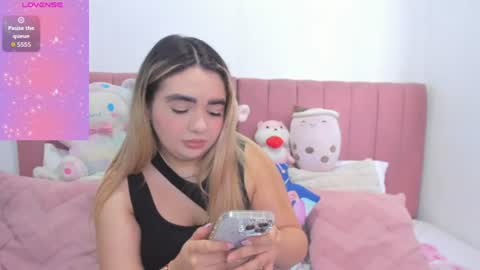 sophiee rosee online show from July 26, 8:50 pm