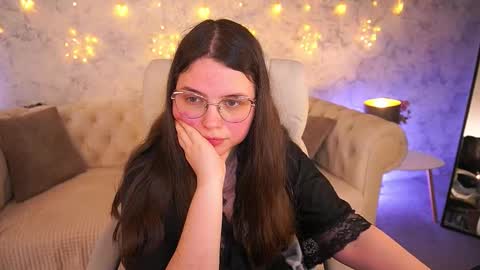 sophieedreams online show from March 13, 9:18 pm