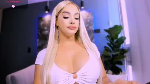 SAMANTHA online show from July 17, 2:52 pm