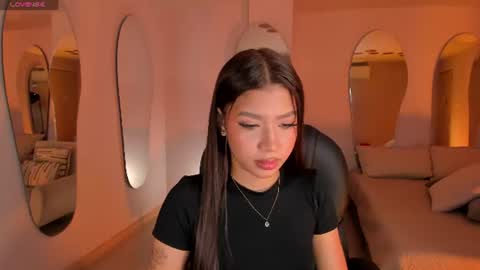 Sophie Houston online show from June 25, 3:03 am
