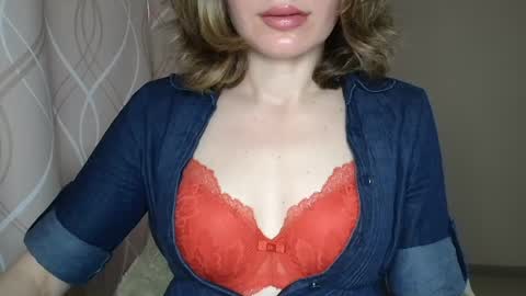 Sophiemisss online show from April 25, 1:13 pm