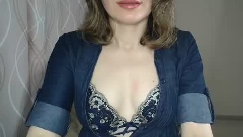 Sophiemisss online show from June 19, 9:48 am