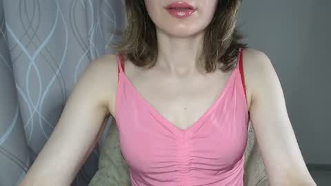 Sophiemisss online show from July 9, 7:45 am