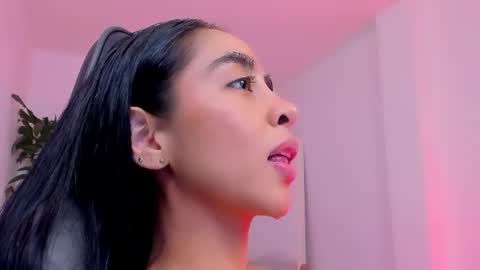 sophierooy online show from July 28, 12:48 pm