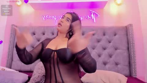 Sophii  online show from November 5, 10:45 pm