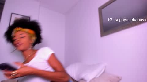 SEE U HERE OF  online show from January 18, 1:25 am