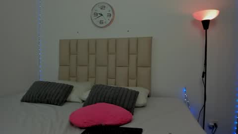 Sofia  online show from April 28, 2:27 am