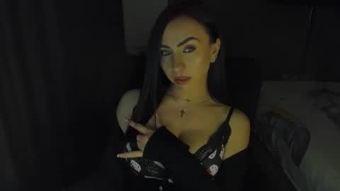 Soraya online show from May 3, 11:55 pm