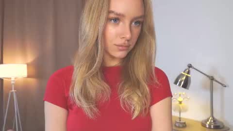 Anna online show from February 14, 2:09 pm