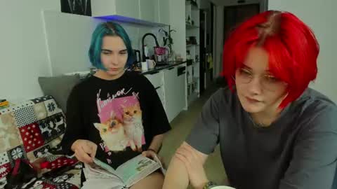 Leah online show from July 31, 4:08 pm