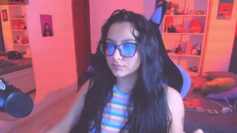 Lili online show from June 25, 3:03 am