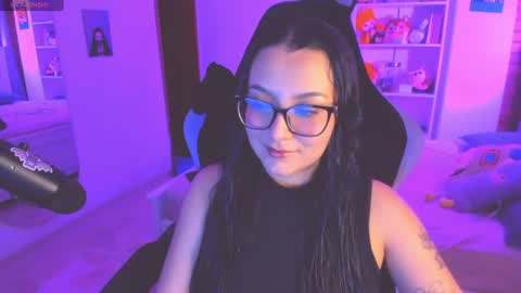 Lili online show from July 18, 2:24 am