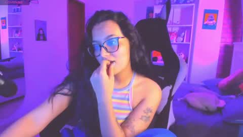 Lili online show from July 17, 12:12 am