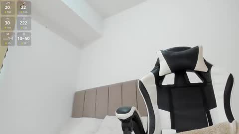 Instagram Soyamandaa  1 online show from February 4, 5:50 pm