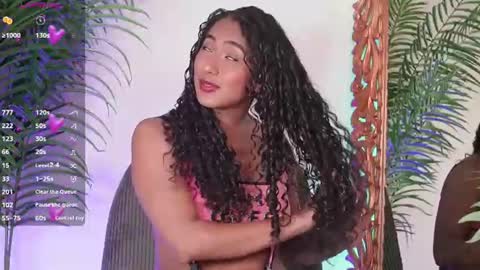 Juliana online show from July 9, 2:10 pm