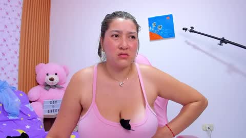 SoyQueen online show from April 26, 5:05 am